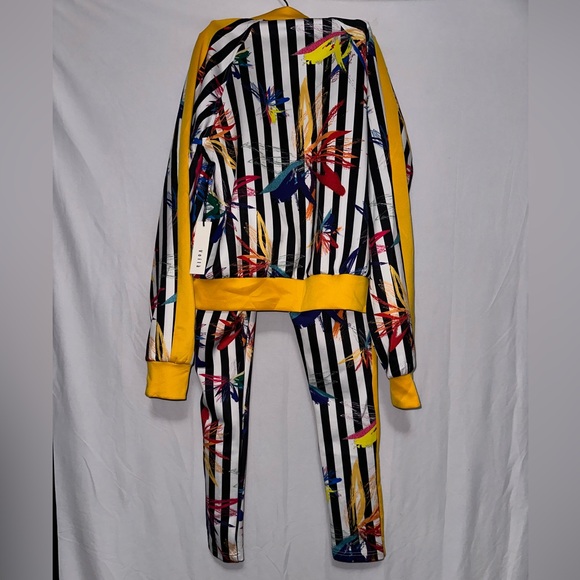 Colorful Striped Women's Jumpsuit Set - Picture 2 of 4